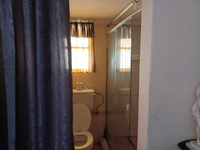 2, Khaya Langa Guest House, Nkangala