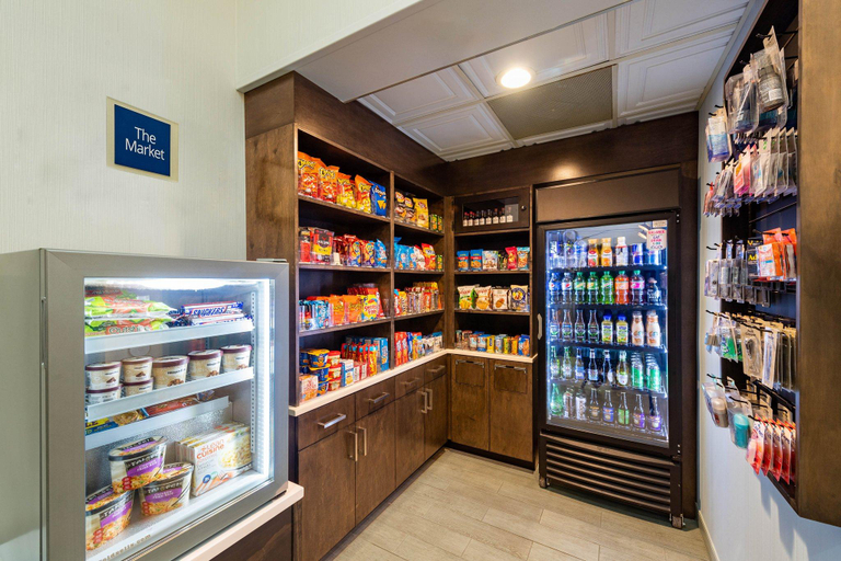 Food & Drinks, Four Points by Sheraton Charlotte - Lake Norman, Mecklenburg