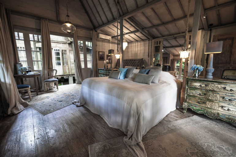 Bedroom 14