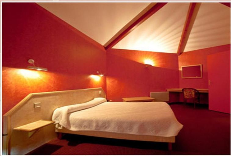Bedroom 3, Logis Hotel l'Enclos, Haute-Garonne