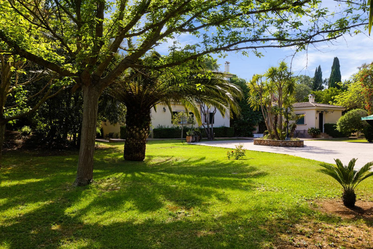 Others 5, Casa Maria, Baleares