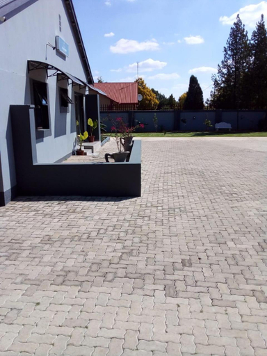 2, PS GOOD TIME GUEST HOUSE Contractor Group Accommodation Klerksdorp, Dr Kenneth Kaunda