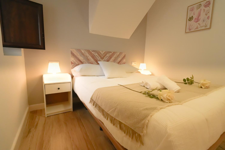 Others 5, Apartamentos Consistorio Live, Cádiz