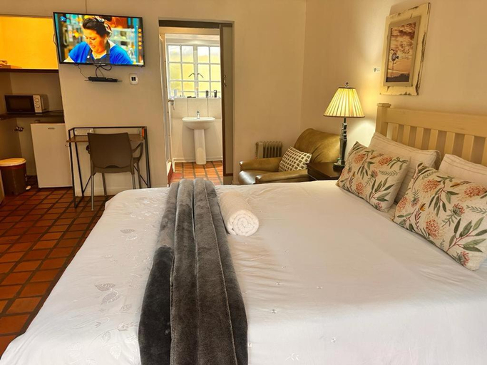 Others 4, WOODS GUEST HOUSE, Nkangala