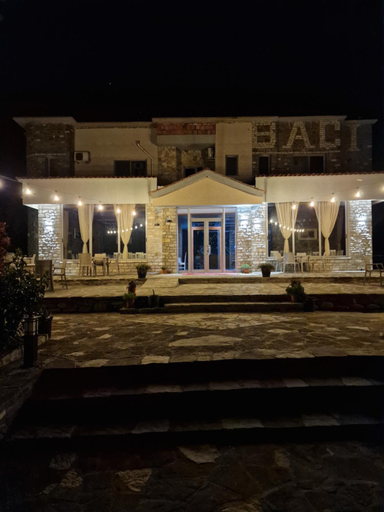 Exterior & Views 2, Kutal Park Inn Hotel, Përmetit