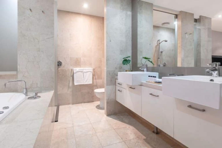 Bathroom 21