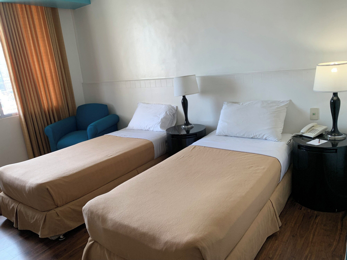Bedroom 30