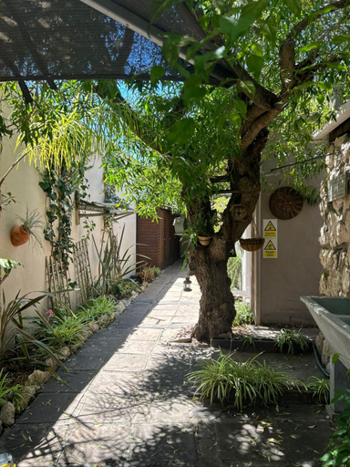 2, Cozy Corner Units, West Coast