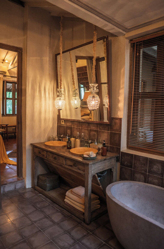 Bathroom 2
