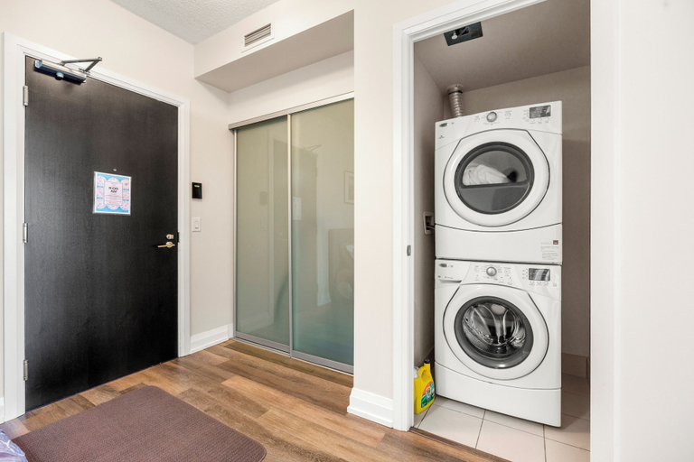 Bathroom 4, Modern Apartments in North York, Toronto