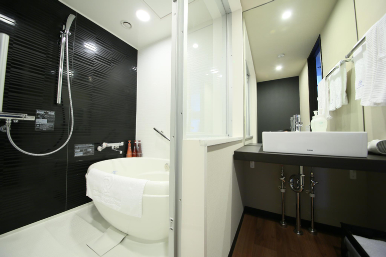 Bathroom 29