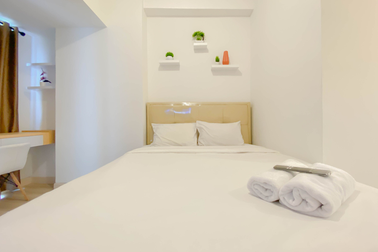 Bedroom 3, Good Choice and Homey Studio at Tokyo Riverside PIK 2 Apartment By Travelio, Tangerang