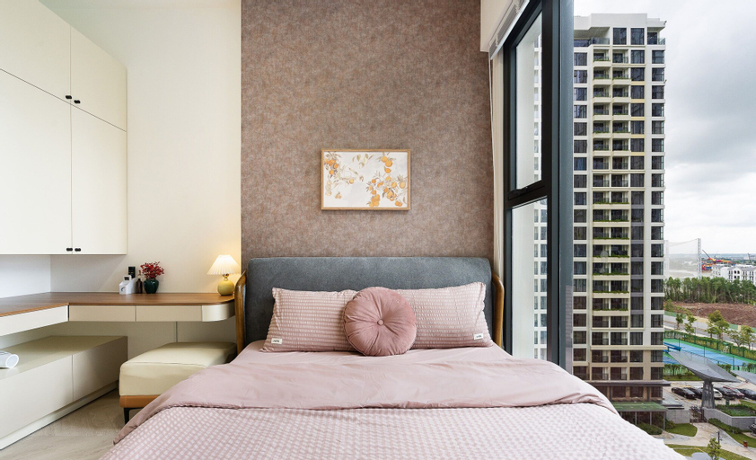 Bedroom 13