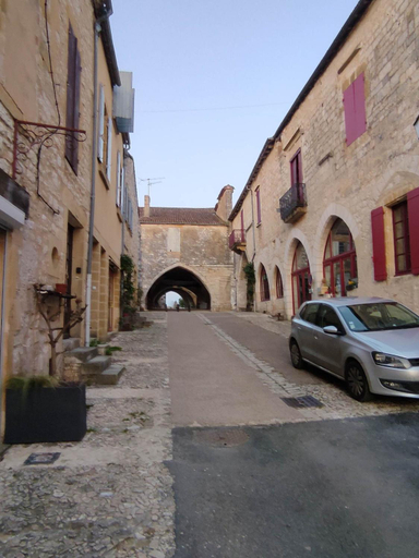 Others 3, Au bonheur des ruelles, Dordogne