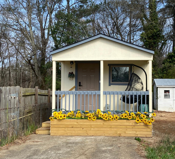 Exterior & Views, Your Own Cozy Tiny Home, Cobb