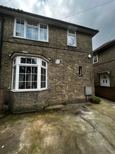 Others 4, Good priced Single Rooms in Sherperds bush, London