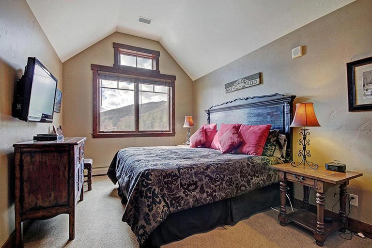 Others 5, Crystal Peak Penthouse, Summit