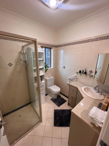Bedroom 2, West Beach House 4U, Adelaide