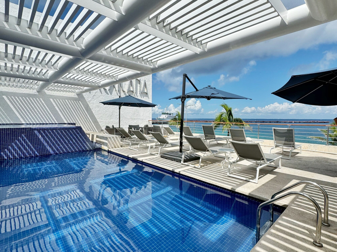 Sport & Beauty 2, Casa Mexicana Cozumel, Cozumel