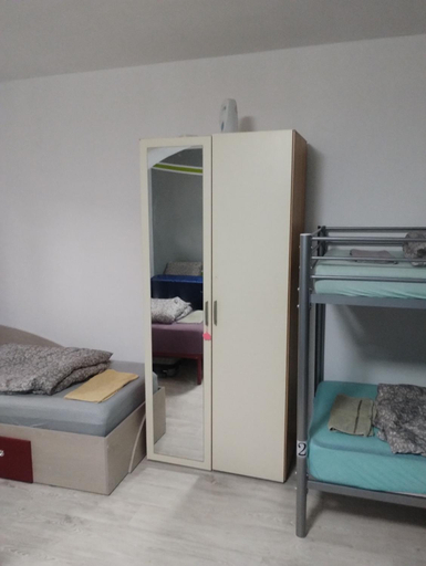 Others 4, Hostel Antonia, Timisoara