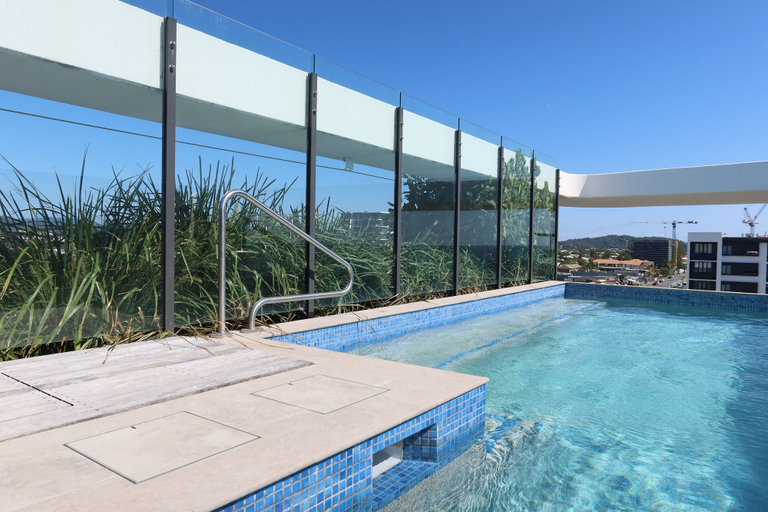 Sport & Beauty 4, Luxury Palm Beach 1 BDR in The Village, Gold Coast