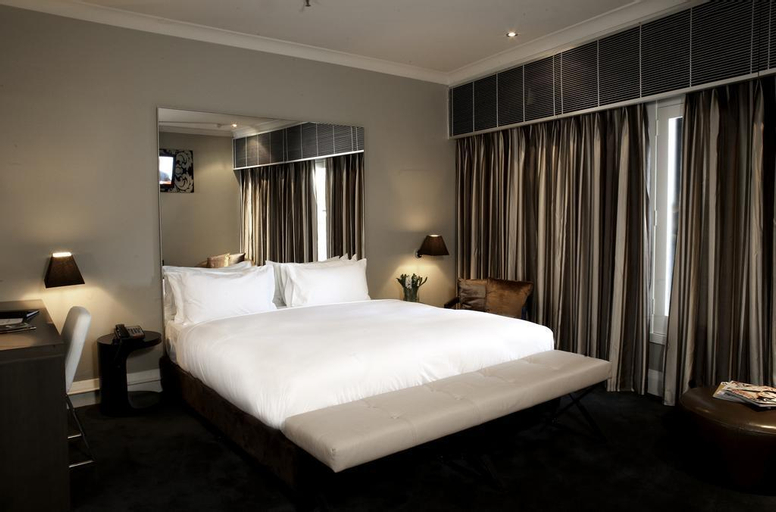Bedroom 24