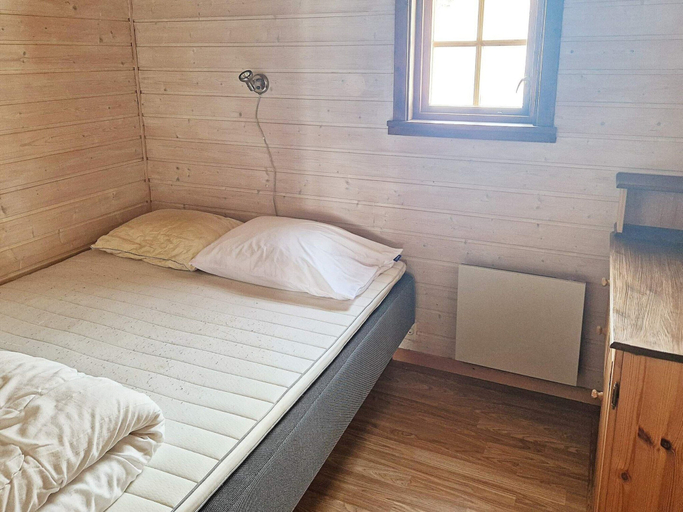 Bedroom, 6 Person Holiday Home in Nordli, Lierne