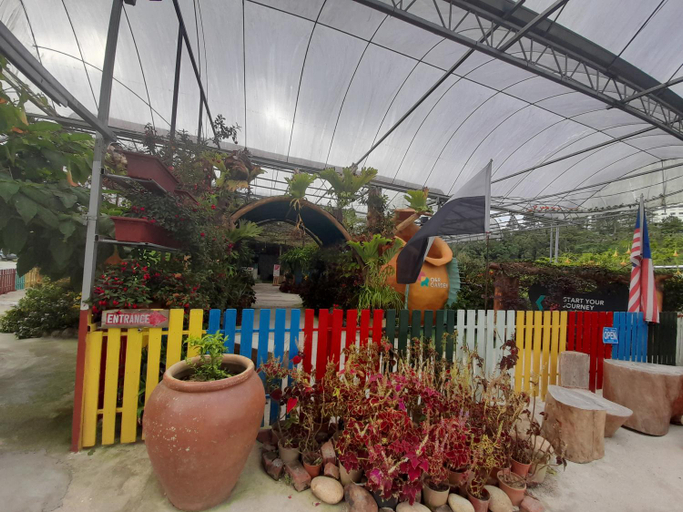 Others 3, Cameron Square, Cameron Highlands