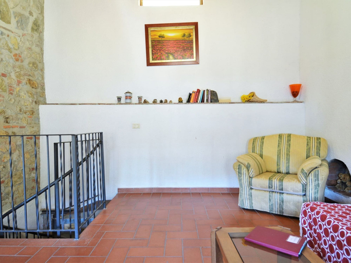 Living area 2, Tuscany apartment with 2 pools, Grosseto