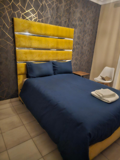 Others 3, YELLO GUEST HOUSE CE2, Sedibeng