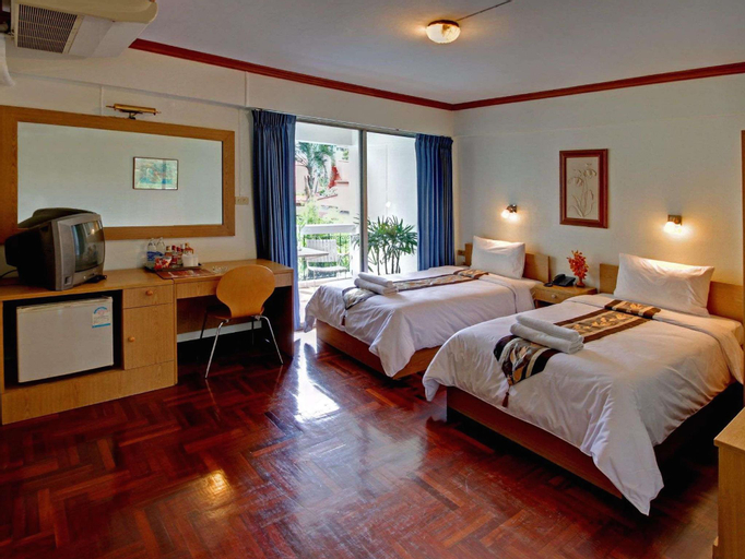Bedroom 6
