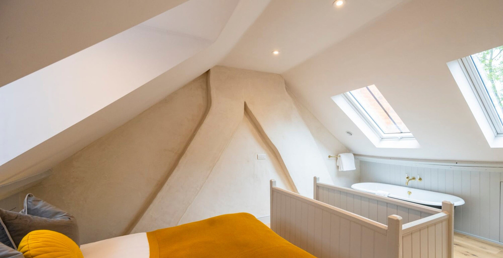 Bedroom 3, The Loft - 1 Bed Luxury Apartment With Bathtub, Oxfordshire