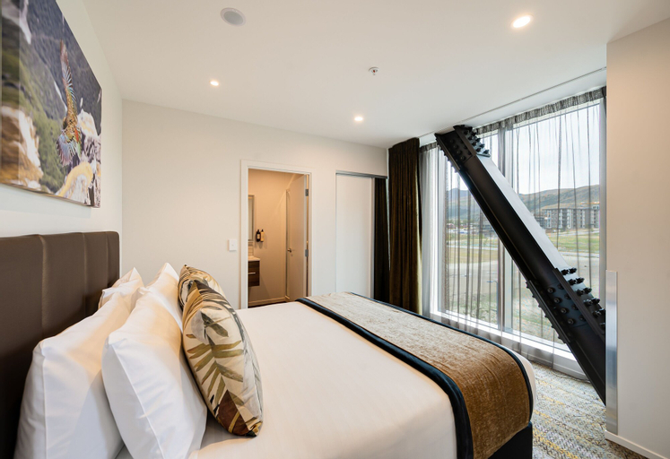 Bedroom 12