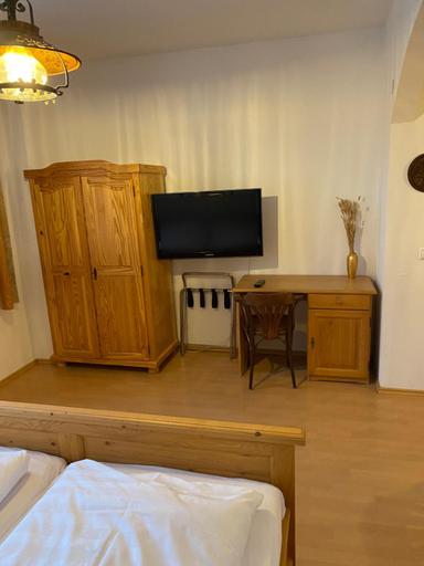 Bedroom 3, Schlossschanke Friedenfels, Tirschenreuth