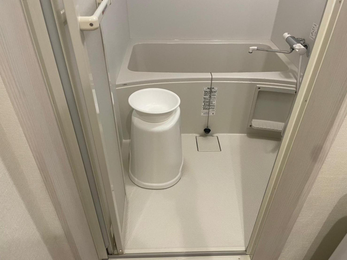 Bathroom 2, Craft ,Town next to Skytree, Sumida