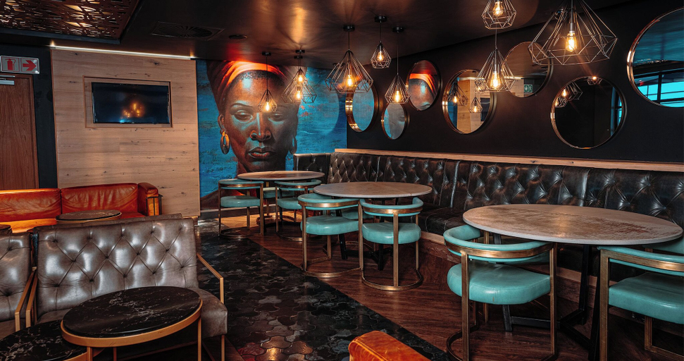 Food & Drinks 4, Blackrock Hotel, Amajuba