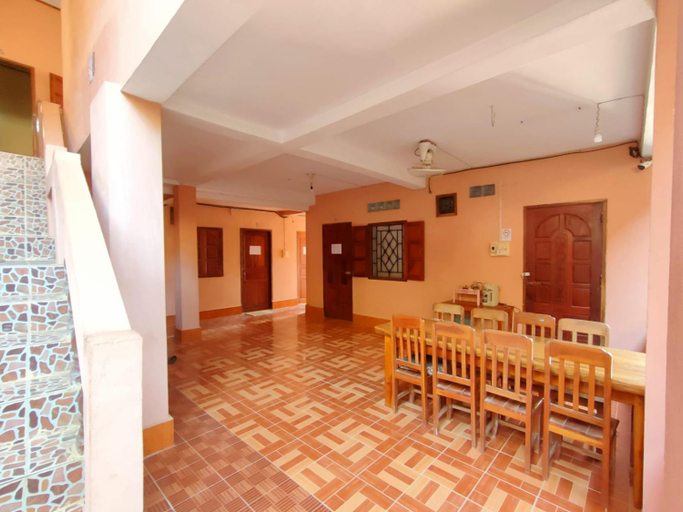 Others 2, phoulisack guesthouse, Ngoi