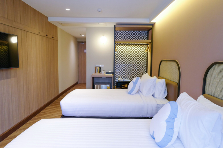 Bedroom 26