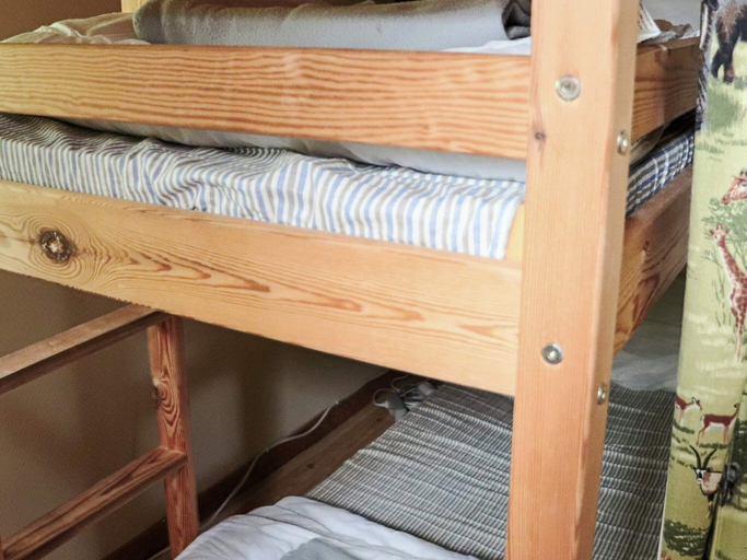 Bedroom 2, 4 Person Holiday Home in Ugglarp, Falkenberg