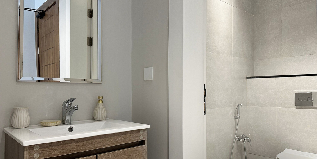 Bathroom 3, Kease Hittin B-5 Royal Touch XZ63, Riyadh