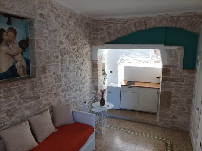 Others 4, MaGia b&b Corato, Bari