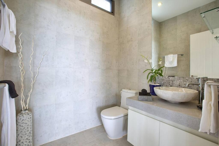 Bathroom 2, Shades of Blue Villa, Ko Samui