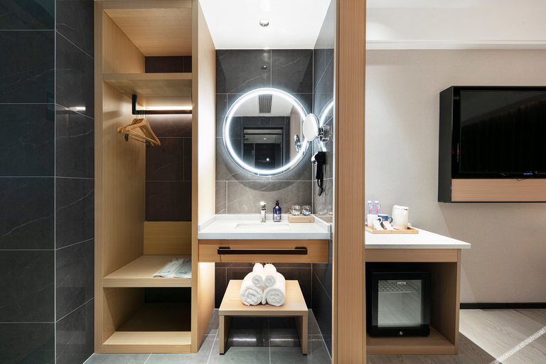 Bathroom 3, Starway Hotel Lankao Wanghu, Kaifeng
