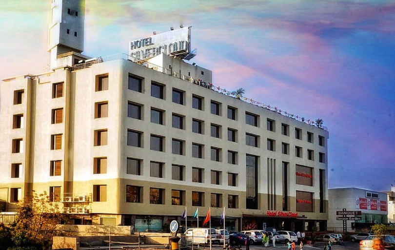 Others 5, Hotel Silver Cloud, Ahmadabad