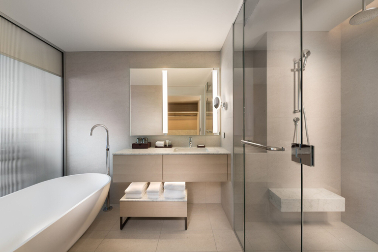 Bedroom 5, Adelaide Marriott Hotel, Adelaide