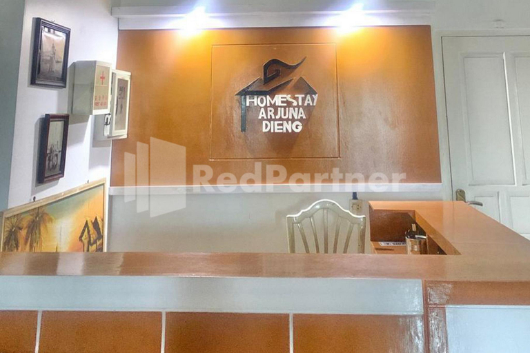 Public Area, Arjuna 1 Homestay Syariah Dieng Mitra RedDoorz, Wonosobo