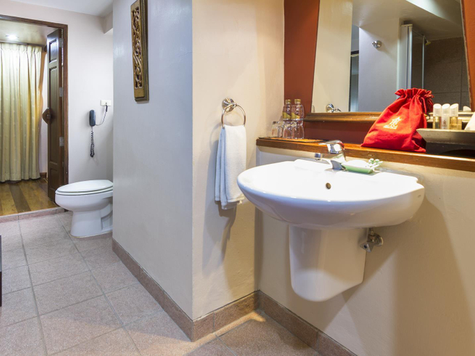 Bathroom 2