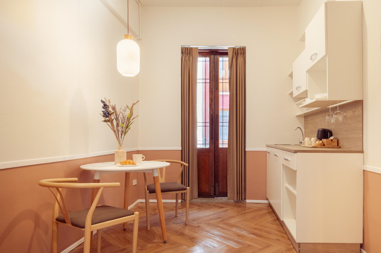 Dining Room 11