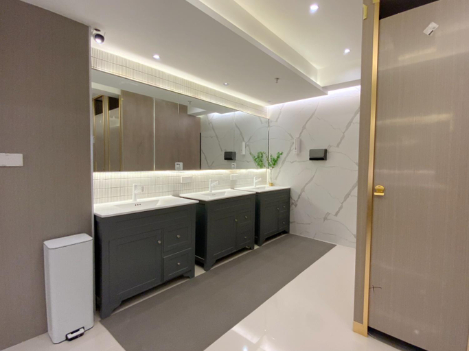Bathroom 4, Suzhou MeetU Int'l Youth Hostel, Suzhou