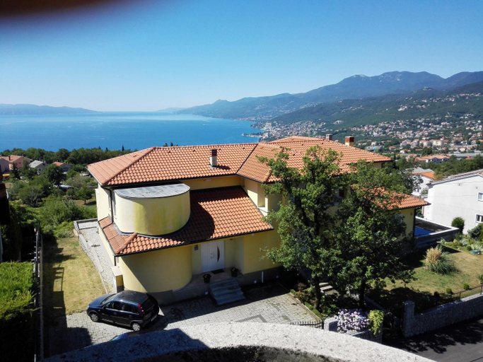 Exterior view, Kvarner Golden view Apartments, Kastav